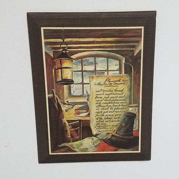 Vintage Set of 2 Patriotic Plymouth 1620 Mayflower Compact Wooden Wall Plaques - Picture 2 of 14